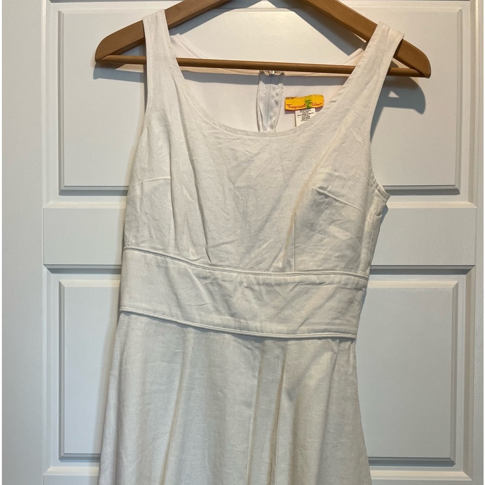 🤍🤍🤍White linen dress size small 🤍🤍🤍